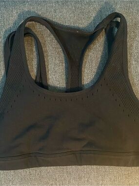 Fabletics Black Seamless Sports Bra